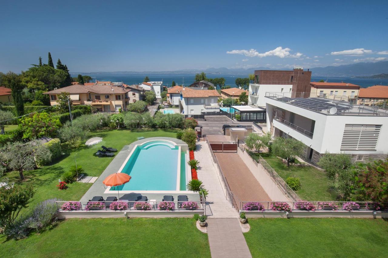 Villa Aurora-Holiday Home Apt 1 Bardolino Kültér fotó