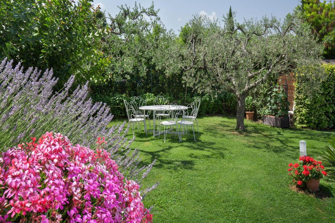 Villa Aurora-Holiday Home Apt 1 Bardolino Kültér fotó